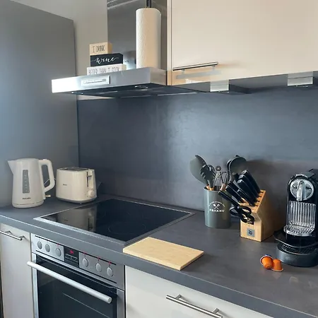 Perfekt Fuer 6! Kueche Netflix Bbq Parkplaetze Apartment Haar  Exterior photo