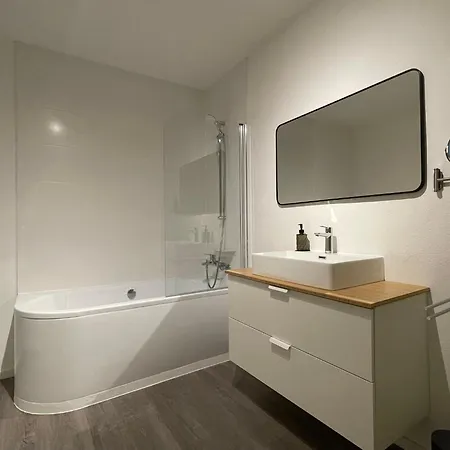 Perfekt Fuer 6! Kueche Netflix Bbq Parkplaetze Apartment Haar  Exterior photo