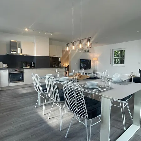 Perfekt Fuer 6! Kueche Netflix Bbq Parkplaetze Apartment Haar  Exterior photo