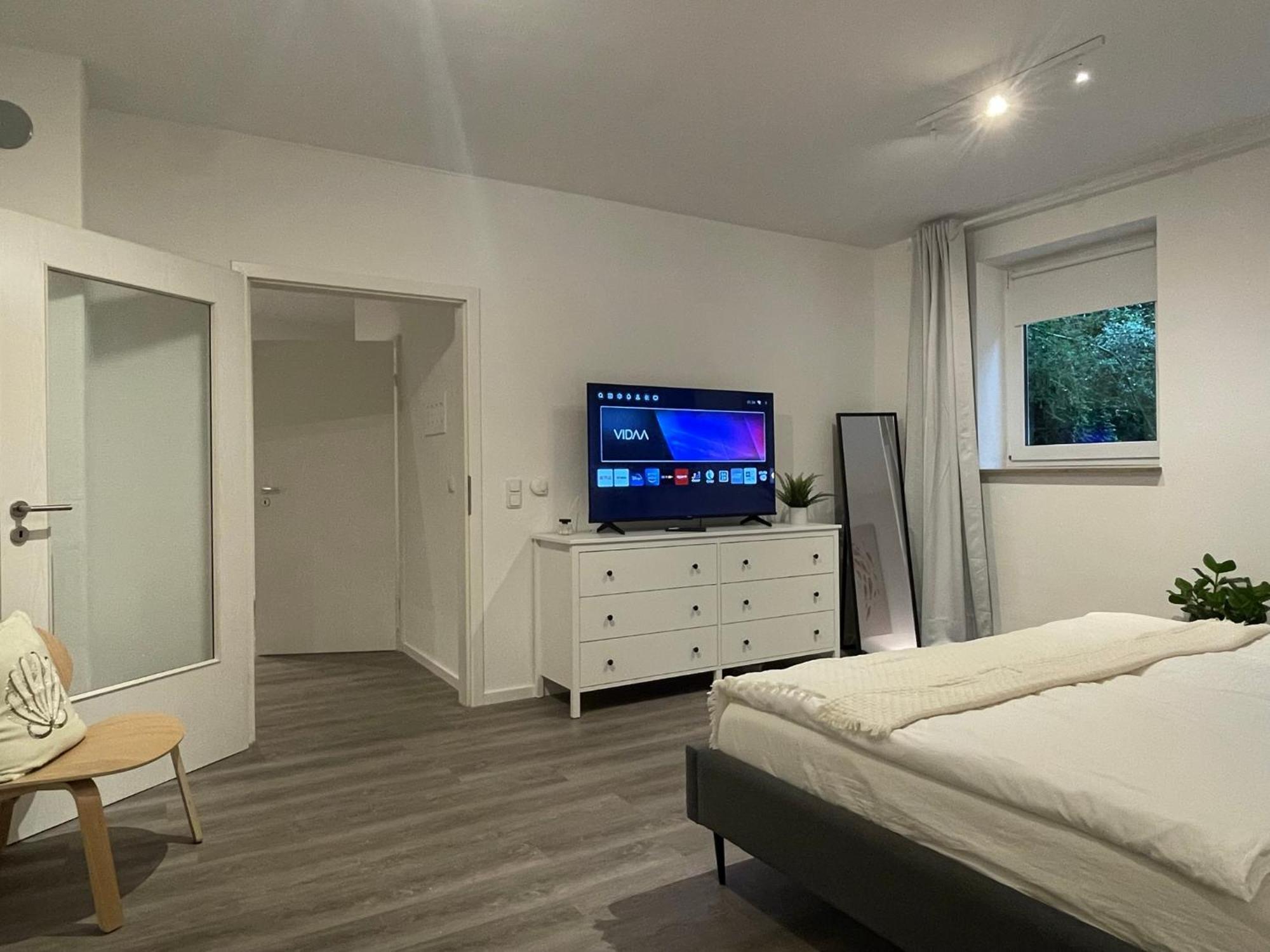 Perfekt Fuer 6! Kueche Netflix Bbq Parkplaetze Apartment Haar (Munich)